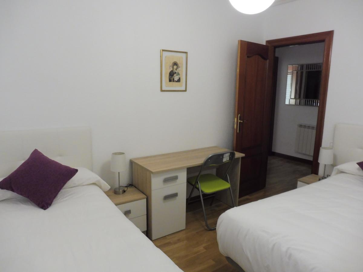 Apartamentos Anita Salamanca Buitenkant foto